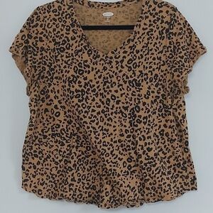 OLD navy xl cheetah print tshirt